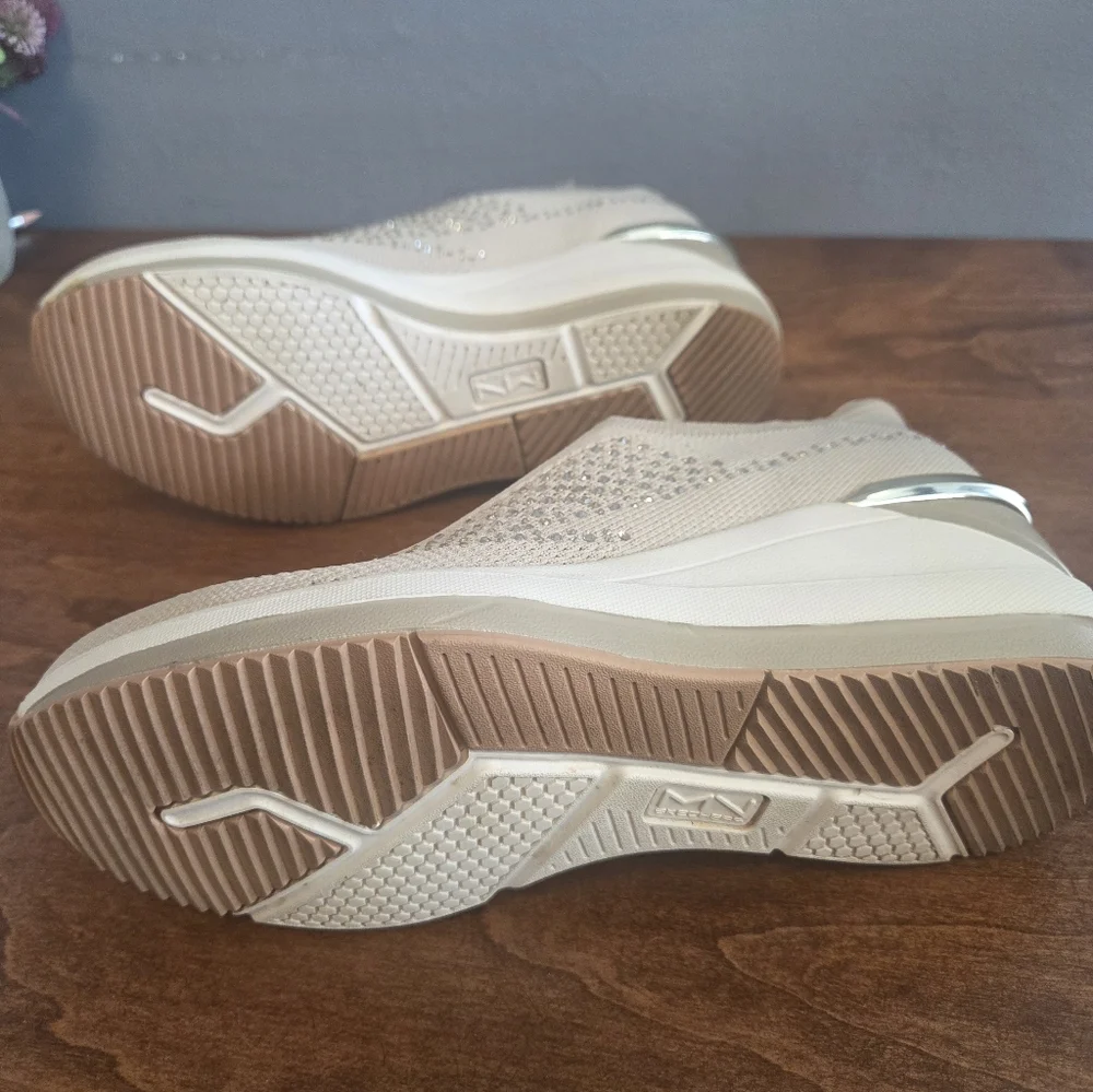Skechers Beige Slip-On Sneakers